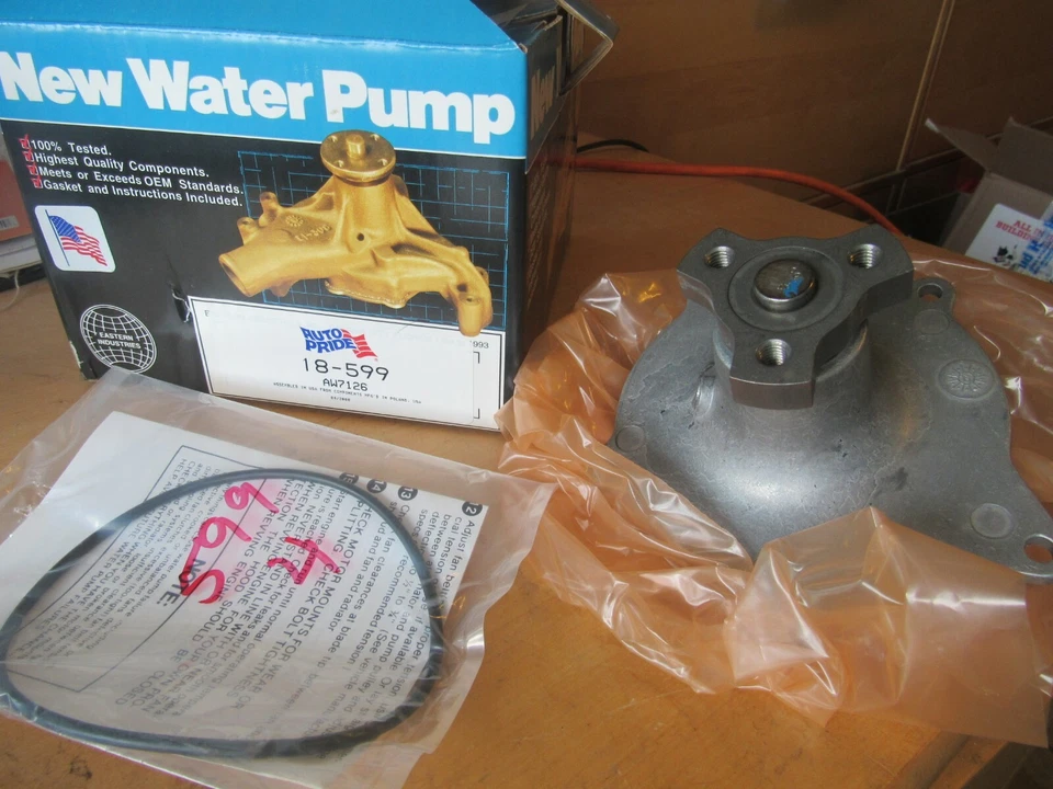 Bomba de agua Eastern Indestries Dodge Plymouth Chrysler con junta AW7126 Foto 1 de 4