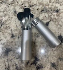 Tragbarer Reise Organizer Schlank Make-up Pinsel Set - Bild 1 von 4