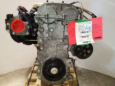 Engine 2.0L VIN X 8th Digit Opt Ltg From 2016 ATS (12175971 - Изображение 1 из 4