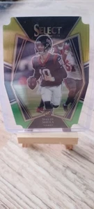 2021 Panini Select - Premier Level Davis Mills Green & Yellow Prizm Die-Cut (RC) - Bild 1 von 1