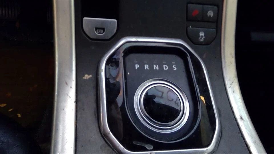 EVOQUE    2015 Transmission Shift 748331 - Image 1 of 4