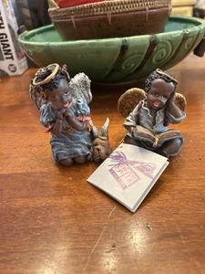 ÁNGELES NEGROS AFROAMERICANOS NIÑO/NIÑA ~ Lectura de Biblia y Oración ~ 4”x2.5” ~ En muy buena condición ~ Resina - Imagen 1 de 12