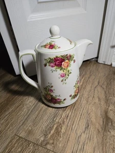 Large Old Country Roses Teapot or Coffee Pot Rare Green Trim Casual Collection - Picture 1 of 12