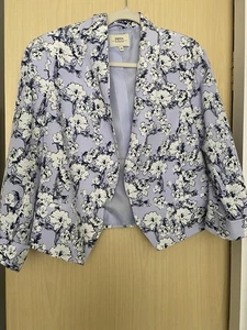 Ladies Papaya Edge To Edge Cropped Jacket Size 14 Lilac And White Flower Design - Picture 1 of 8