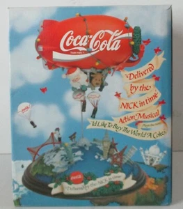 Nuevo dirigible de Papá Noel coleccionable de Coca-Cola entregado por NICK In Time Action Music - Imagen 1 de 8