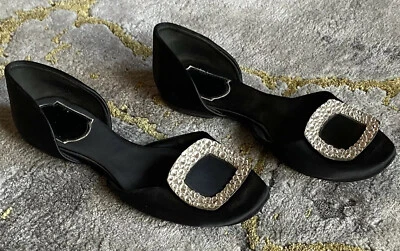 ROGER VIVIER⚡️"Chips Strass" black satin crystal buckle ballerina flats 35EU/5US Foto 1 de 4
