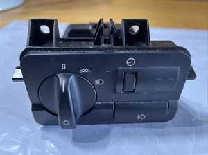 BMW E46 323 325XI 330 HEADLIGHT LAMP SWITCH CONTROL MODULE OEM - Picture 1 of 4