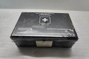 `95 BMW E30 E24 FIRST AID KIT VINTAGE ORIGINAL RARE E28 E34 VERBAND KASTEN B RFA - Picture 1 of 3