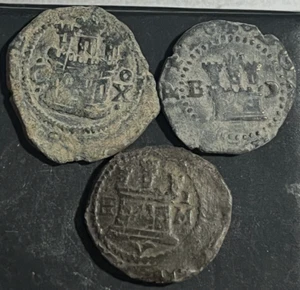 Cincin19,FELIPE II,Bonito Lote 3 Cobres de II Cuartos (Burgos,Segovia y Cuenca) - Imagen 1 de 4