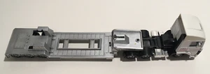 Maisto Truck Line R365 Highliner Renault Tractor Semi Trailer (No Space Shuttle) - Picture 1 of 7