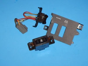 1986-89 Lincoln Mark VII OEM Power Antenna Rear Defog Defroster Switch Assembly - Picture 1 of 4