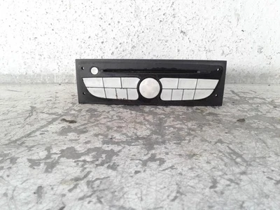 AUTORADIO PER RENAULT Clio Serie 281150038r (08>15) - Immagine 1 di 3