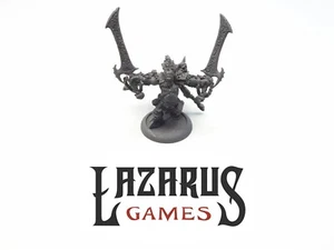 Warmachine: Mercenaries - Fenris a pie (primada prensa privada) - Imagen 1 de 4