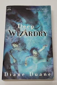 Deep Wizardry by Diane Duane (Young Wizards #2) Paperback Magic Carpet - Imagen 1 de 2