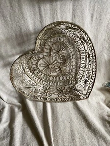 Rustic Patina Metal Heart Shaped Basket - Picture 1 of 8