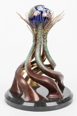 Monumento a la Amistad Mundial Escultura de Bronce Vidrio Globo-Tablero Livingstone Fuerte Foto 1 de 4