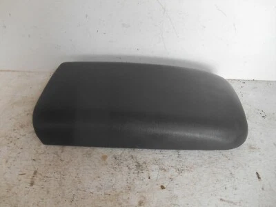 2004 OLDSMOBILE BRAVADA ЦЕНТРАЛЬНАЯ КОНСОЛЬ ПОДЛОКОТНИК КРЫШКА (P8034) - Изображение 1 из 3