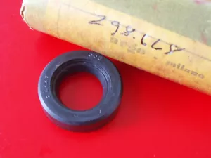 GARELLI • NOS Argo Oil Seal 24x14x7 KL Rekord Monza Moto Parilla 50 100 125 - Picture 1 of 1