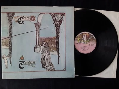 Genesis ‎– Trespass - LP - 33T - Fra 1975 - VG+/VG - Photo 1/3