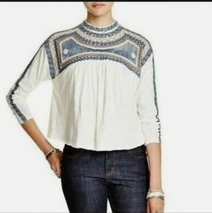 Free People Snow Bunny Slub Top Women's Large Embroidered Blue White Boho Short - Picture 1 of 10