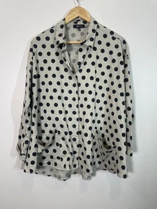 Cómoda Camisa Abotonada a Lunares EE. UU. Talla M Blusa Informal Estampado a Lunares - Imagen 1 de 9