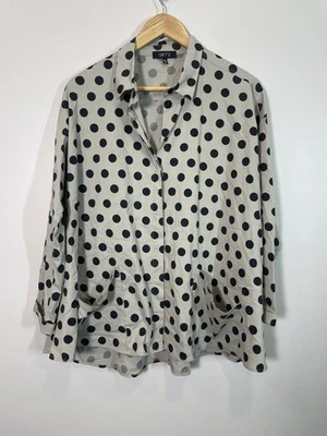 Cómoda Camisa Abotonada a Lunares EE. UU. Talla M Blusa Informal Estampado a Lunares Foto 1 de 4