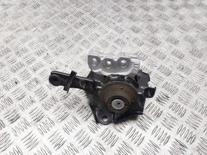 TOYOTA YARIS CROSS 1.5 PETROL HYBRID ENGINE MOUNT BRACKET 2024 - Picture 1 of 14