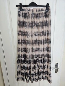 Size 10 BNWT F&F Beige Tie Dye Tribal Maxi Skirt - Picture 1 of 4