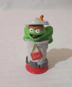 Sesame Street Red Rook Oscar The Grouch 35th Anniversary Chess Set Figure Castle - Picture 1 of 4