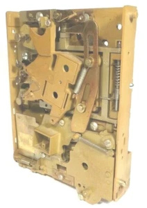 ROWE R-85 parte JUKEBOX: INSERTO MECCANISMO MONETE testato / funzionante - azione liscia - Foto 1 di 2