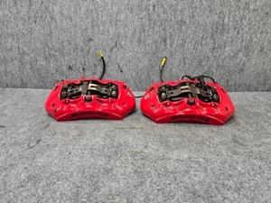 JUEGO PINZAS FRENO DELANTERO IZQUIERDO Y DERECHO MERCEDES R231 SL63 AMG OEM - Imagen 1 de 9
