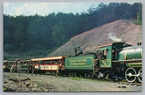 Postal Indian Attack Klondike Katie Train Gatlinburg Tennessee Goldrush - Imagen 1 de 2