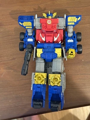 Transformers legacy evolution Armada Optimus Prime Complete - Image 1 of 4