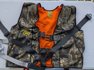 The Hunter Safety System Harness 2X 3X Tree Stand Mossy Oak Realtree 275 Max lbs - Picture 1 of 10