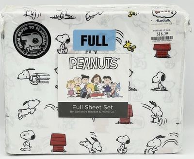 Peanuts Snoopy Woodstock Playing Red Doghouse 4pc FULL Sheet Set WOOF! SEALED - Image 1 of 4