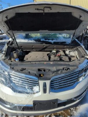 2016 Lincoln MKX Left Tail Light Assembly White OEM 477124 60K Miles - Image 1 of 4