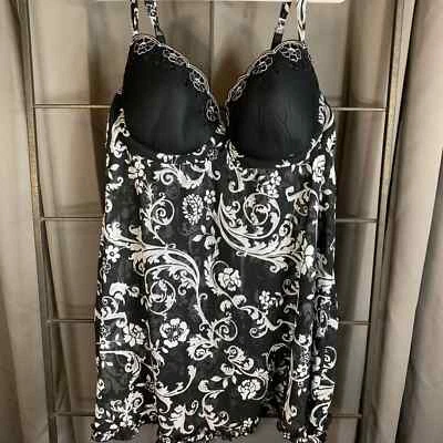 Conjunto Babydoll y Panty Floral MORGAN TAYLOR INTIMATES Talla 2X Nuevo Con Etiquetas Nuevo Con Etiquetas Foto 1 de 4