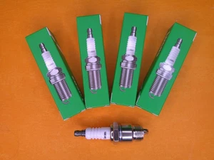 FORD CORTINA Mk3 1.6 2.0 OHC (1970-76) LUCAS SPARK PLUGS SET of 4 - Picture 1 of 5