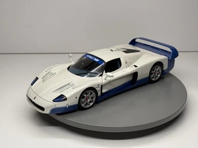 AUTOART 1/18 75801 MASERATI MC12 PEARL WHITE (GTSPIRIT MINICHAMPS OTTO BBR HH) - Immagine 1 di 4