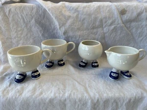 Carlton Ware Walking Ware Pair Of Cups, Creamer & Sugar Bowl English China Feet - Picture 1 of 10