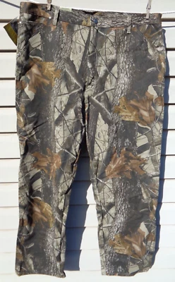 Men's PRO GEAR by WRANGLER 9-Pocket Hunter REALTREE CAMO Pant RF 42x30 ~ NWT - Image 1 of 4