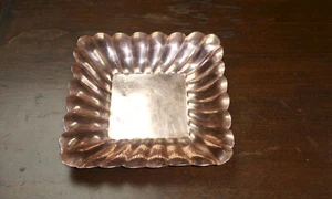 VINTAGE 6" COPPER DECORATIVE DISH ~tray soap trinket butter plate metalware - Picture 1 of 4