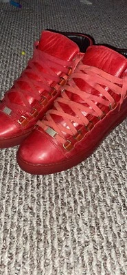 Арена Balenciaga - Изображение 1 из 3