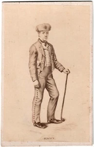 Cdv.Alsace.Alsacien en Costume Traditionnel.Photo Albuminée.Vintage Albumen.1870 - Imagen 1 de 2
