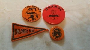 3 Vintage orange NJ New Jersey High School Pins 1951 1956 & Miniatur Wimpel - Bild 1 von 2