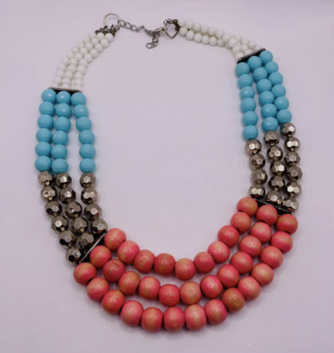 VETEMENTS Collana di perline triplo filo tono argento rosa blu senza marchio 18"