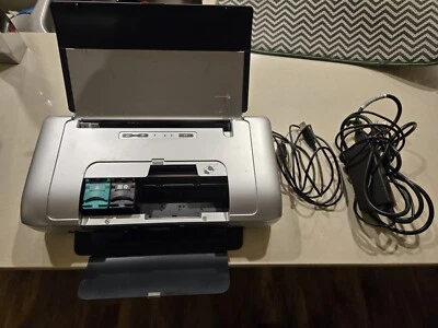 HP Deskjet 460, Used for Parts, Mobile Inkjet Printer Untested, Ink Light On.  - Image 1 of 4