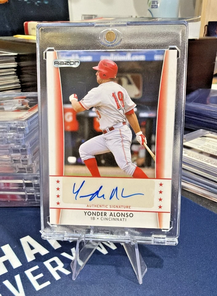 2010 Razor Miami Hurricanes & MLB Analyst AUTO #YA-1 Yonder Alonso | Cuba - Image 1 of 2