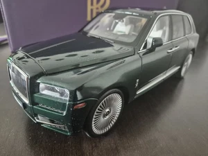 1:18 Rolls Royce Cullinan, Dunkelgrün, LE 199 Stück - Bild 1 von 12
