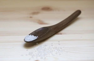 Handmade Unique Wooden Salt Spoon Sugar Spices Cooking Salt Pig Scoop VAT Pepper - Picture 1 of 9